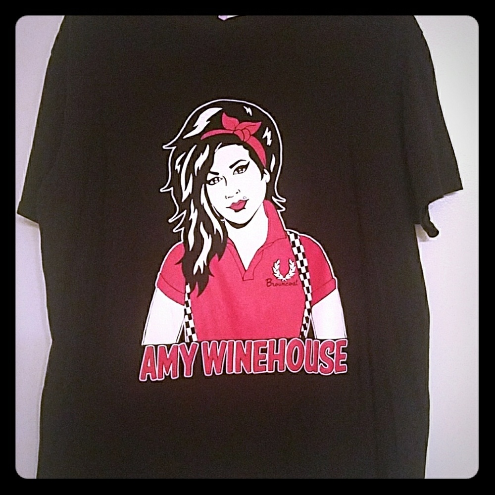 Amy Winehouse tshirt